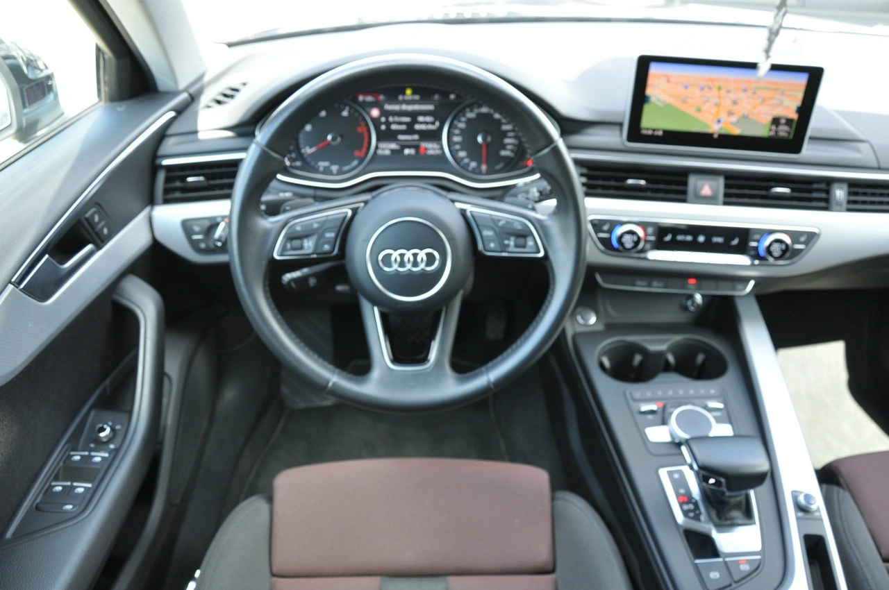 Audi A4 - Zdjęcie 22