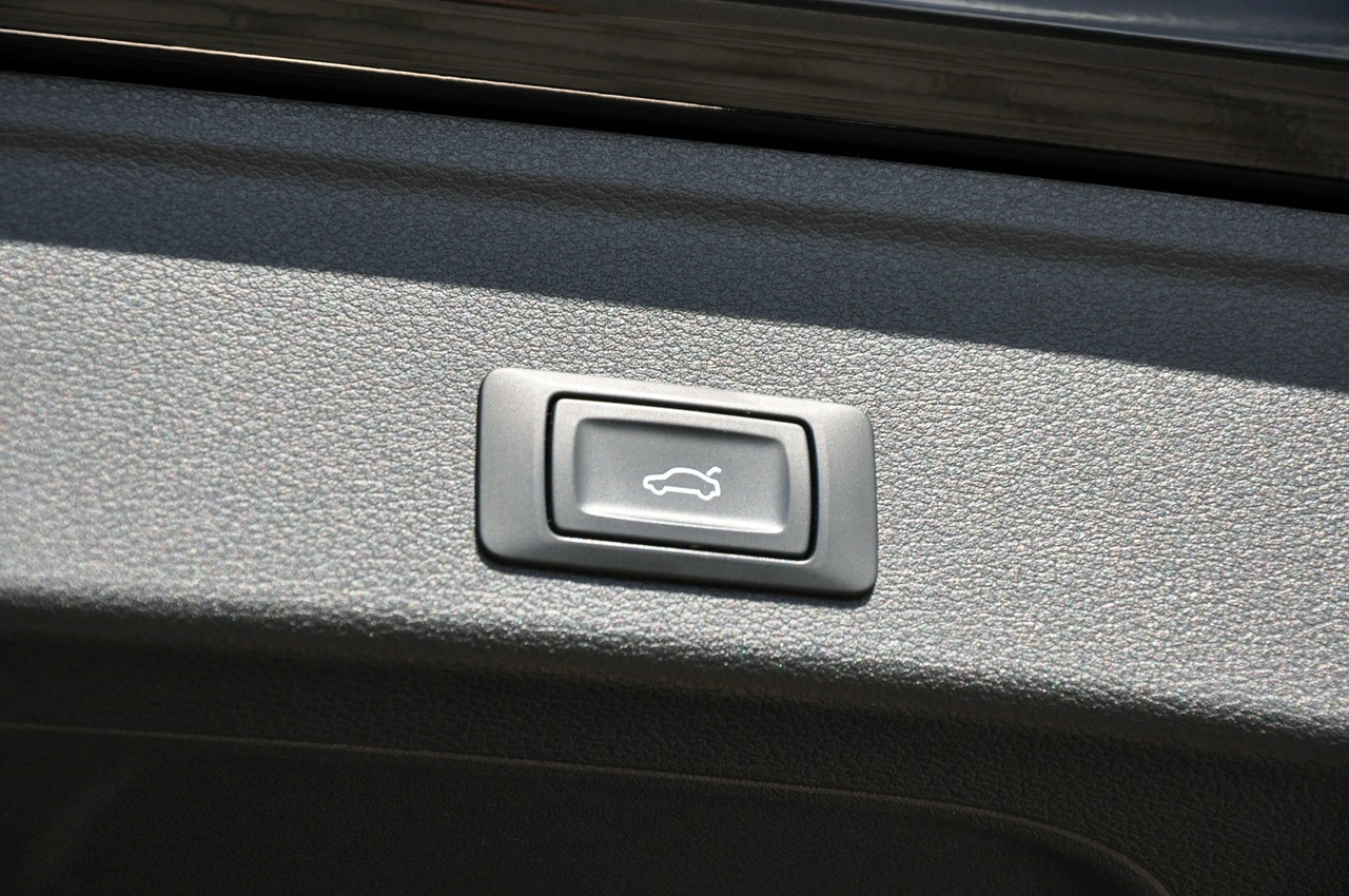 Audi A4 - Zdjęcie 25