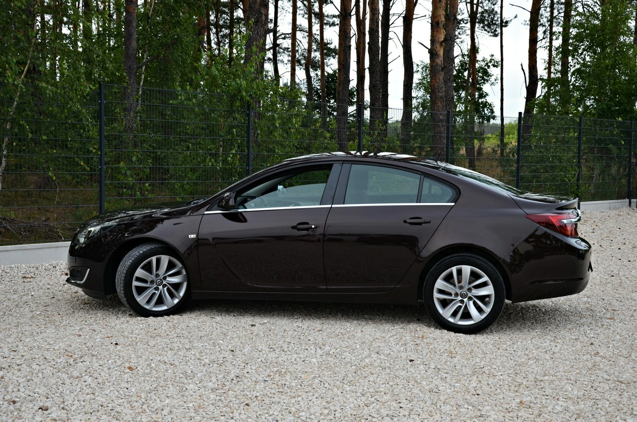 Opel Insignia - Zdjęcie 21