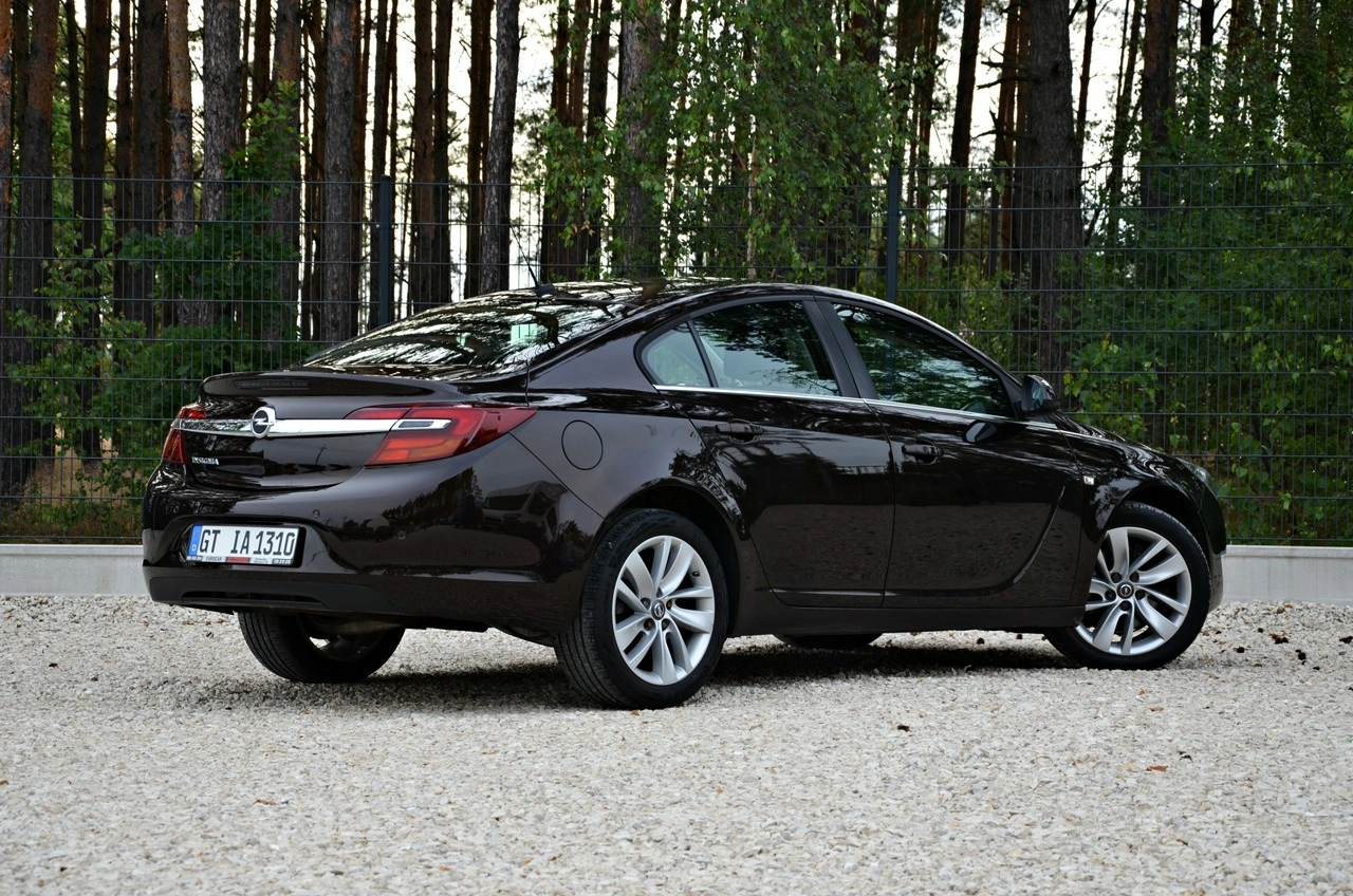 Opel Insignia - Zdjęcie 22