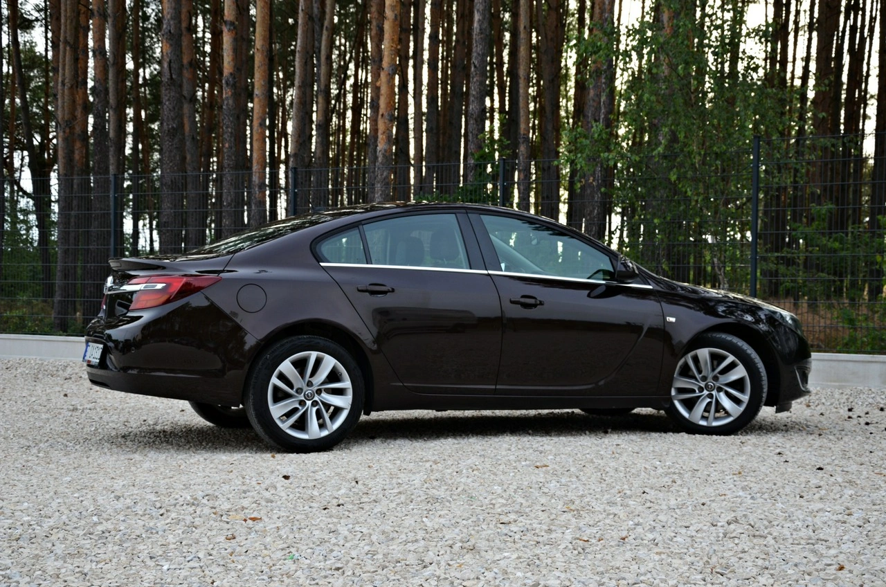 Opel Insignia - Zdjęcie 24