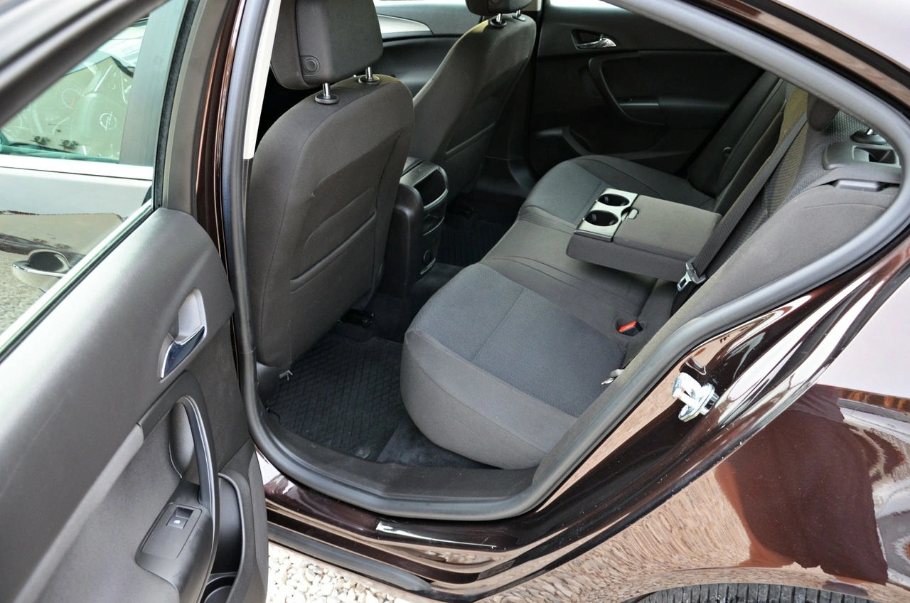 Opel Insignia - Zdjęcie 29