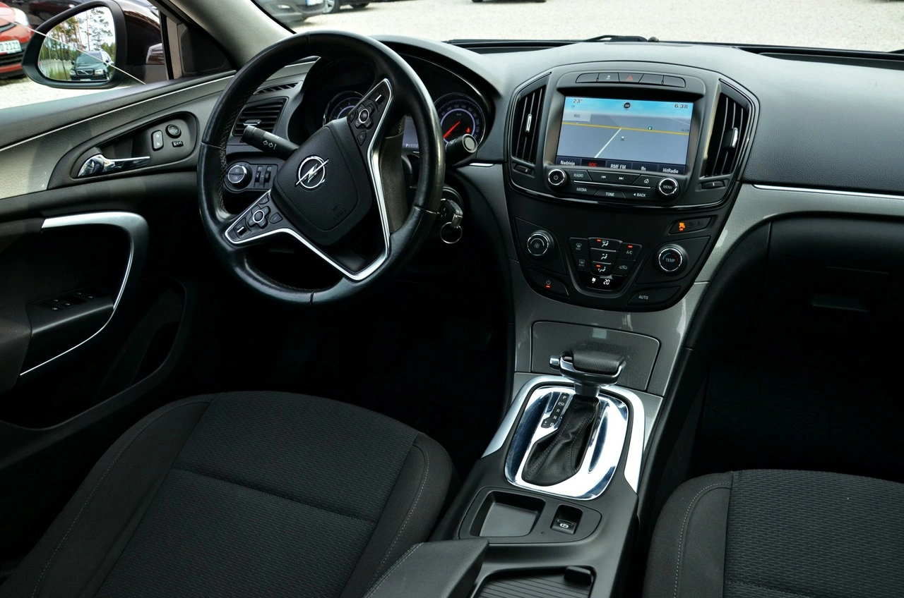 Opel Insignia - Zdjęcie 33