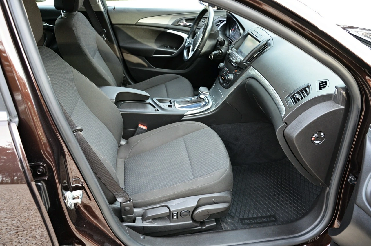 Opel Insignia - Zdjęcie 5