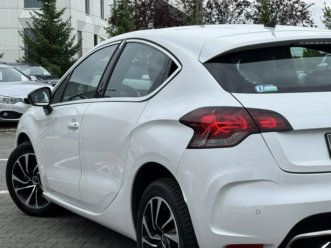 DS Automobiles DS 4 - Zdjęcie 5