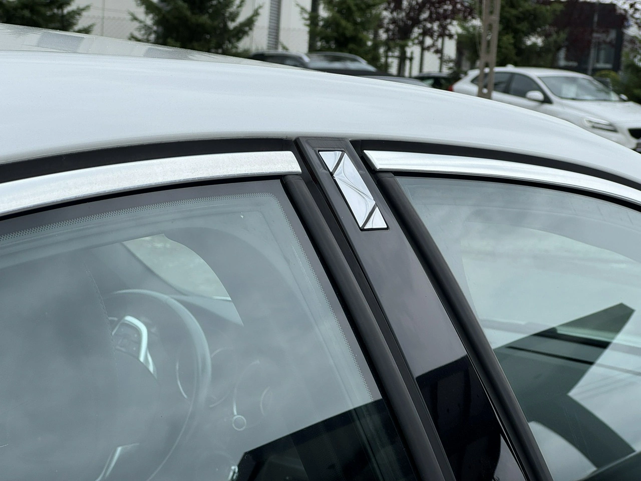 DS Automobiles DS 4 - Zdjęcie 9
