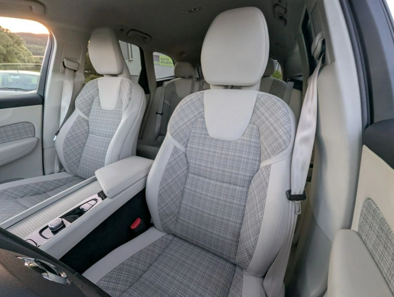 Volvo XC 60 - Zdjęcie 13