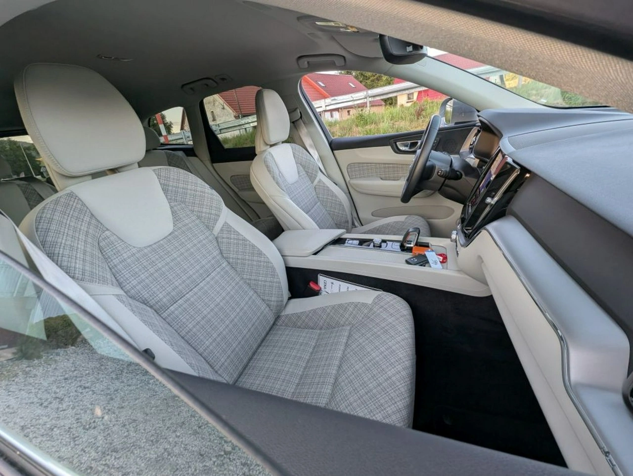 Volvo XC 60 - Zdjęcie 4