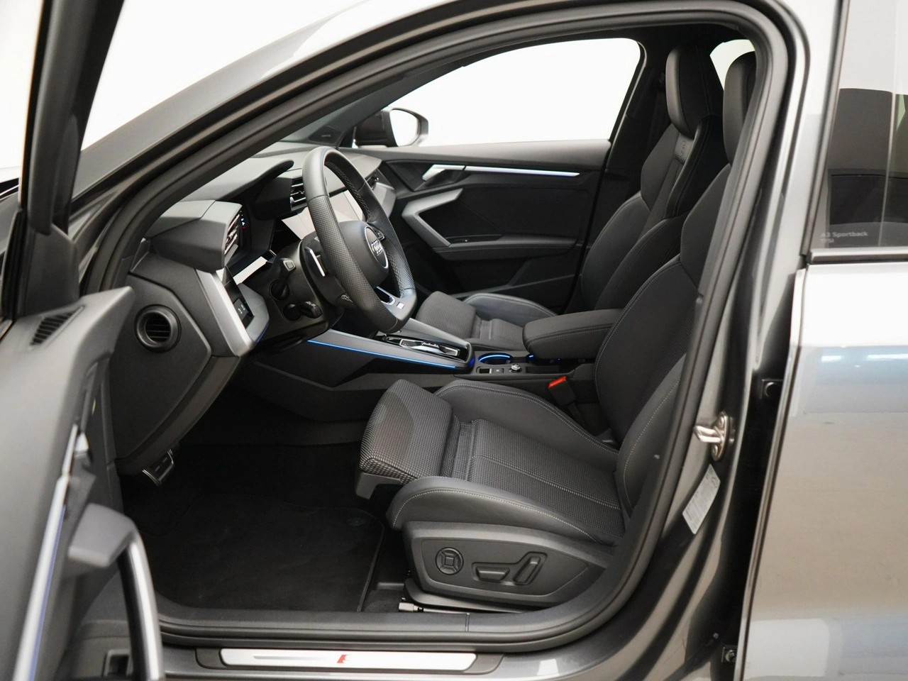 Audi A3 - Zdjęcie 13