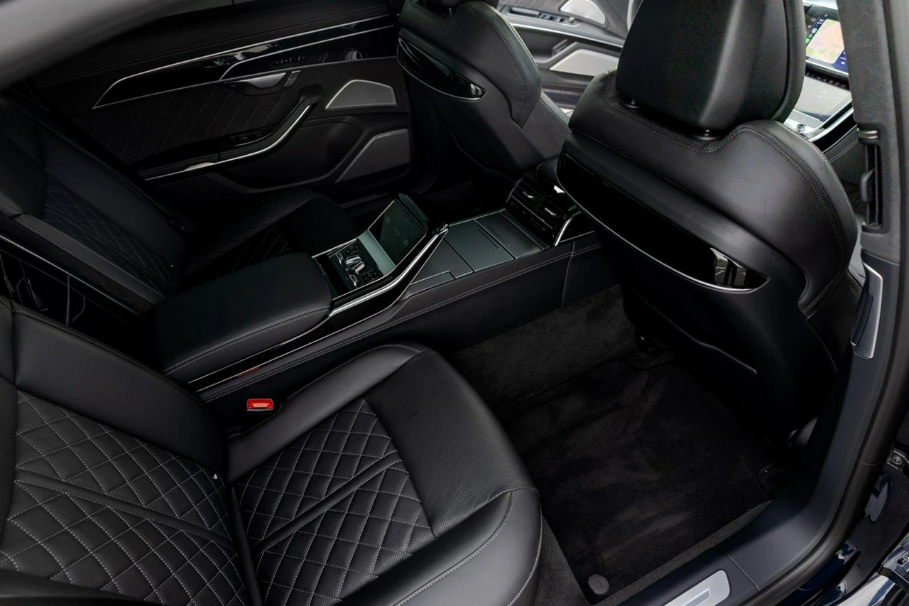 Audi S8 - Zdjęcie 10