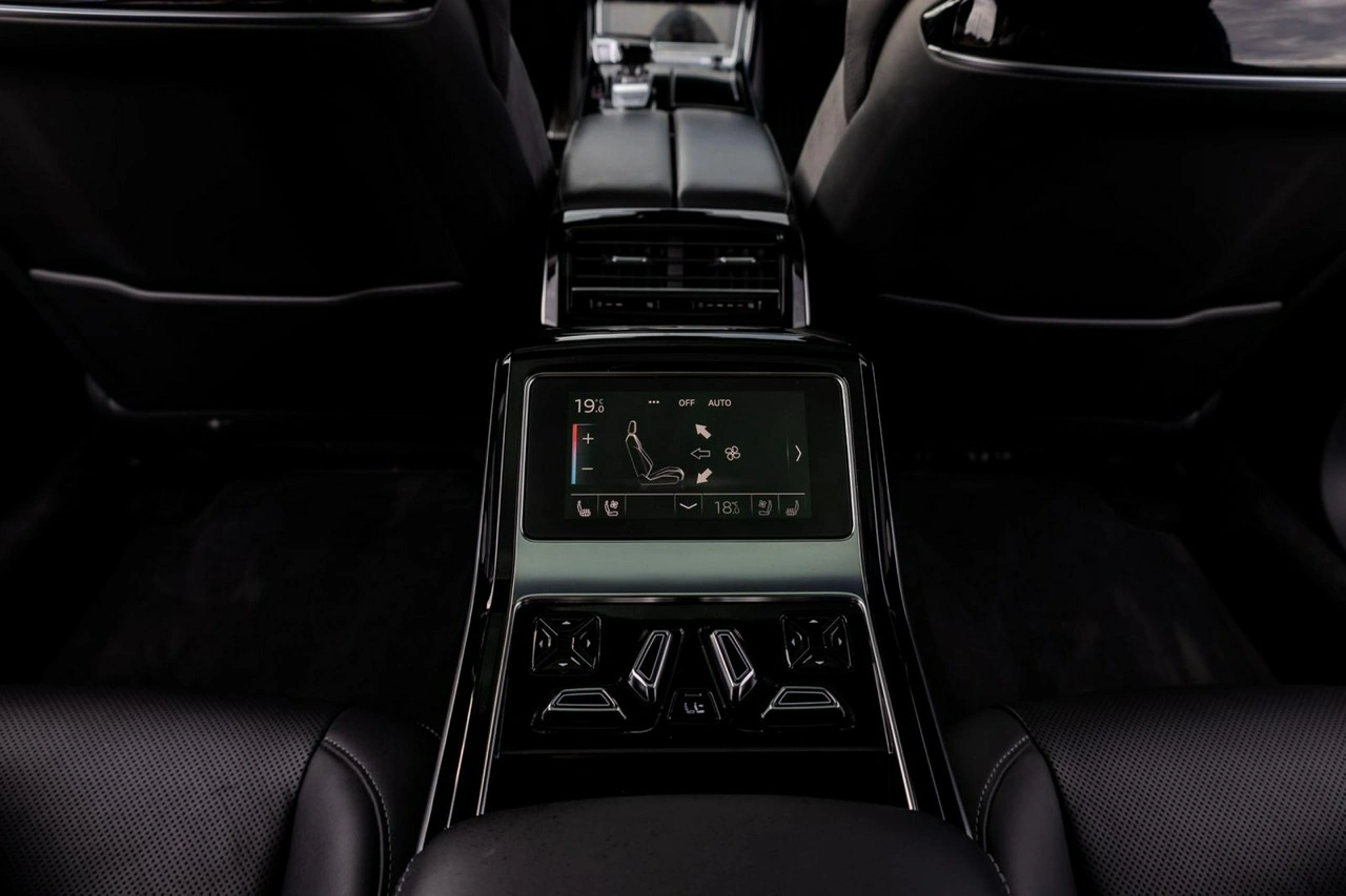 Audi S8 - Zdjęcie 14