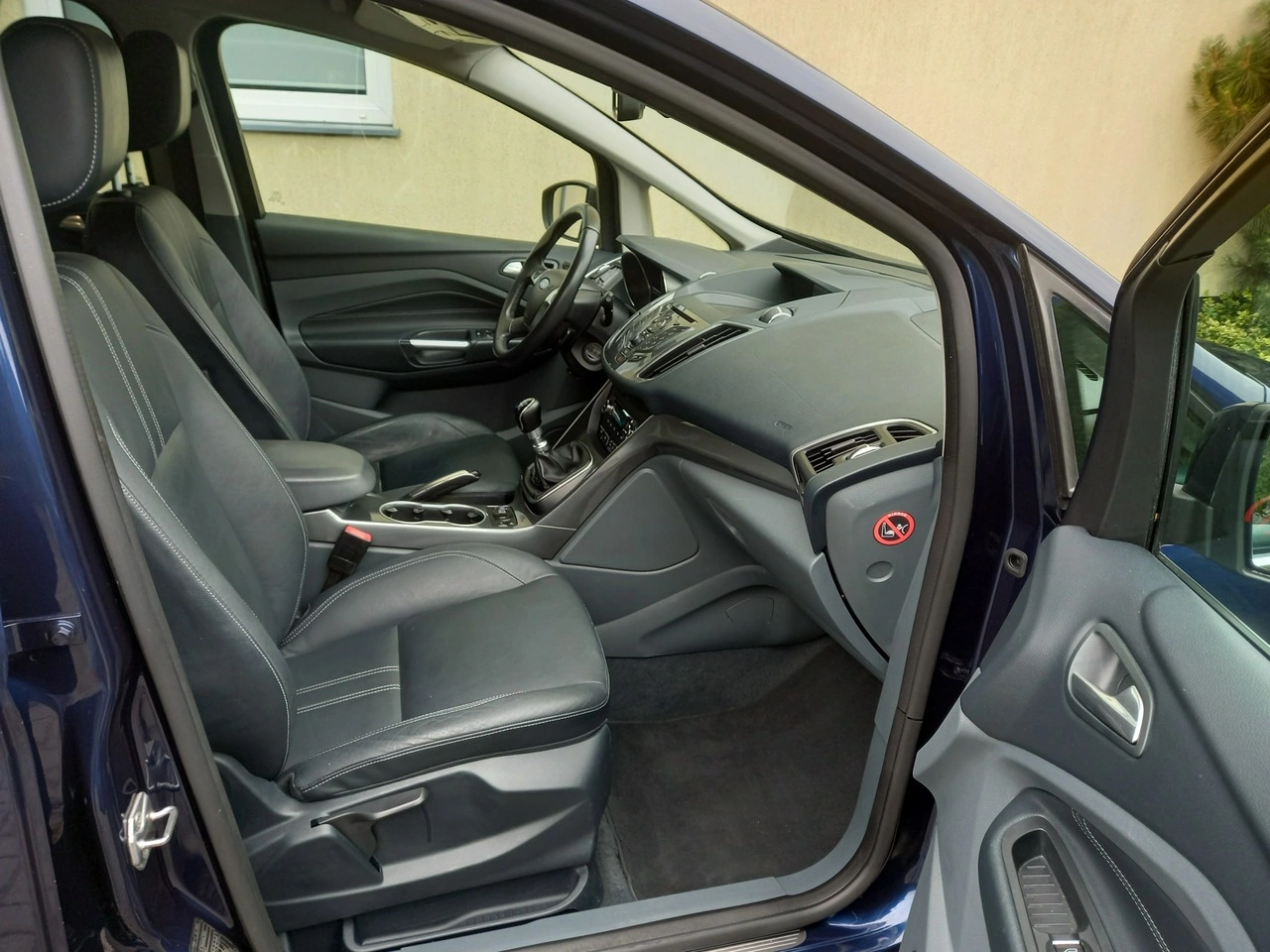 Ford C-MAX - Zdjęcie 16