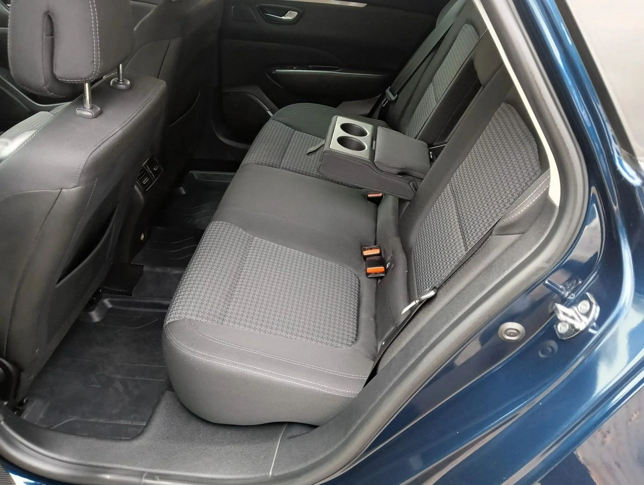 Renault Talisman - Zdjęcie 11