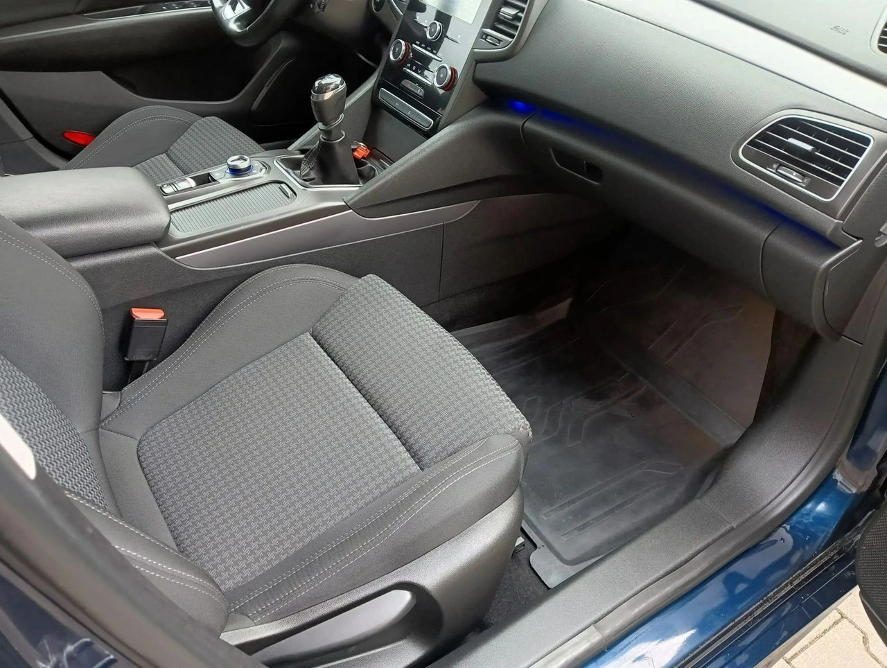 Renault Talisman - Zdjęcie 9
