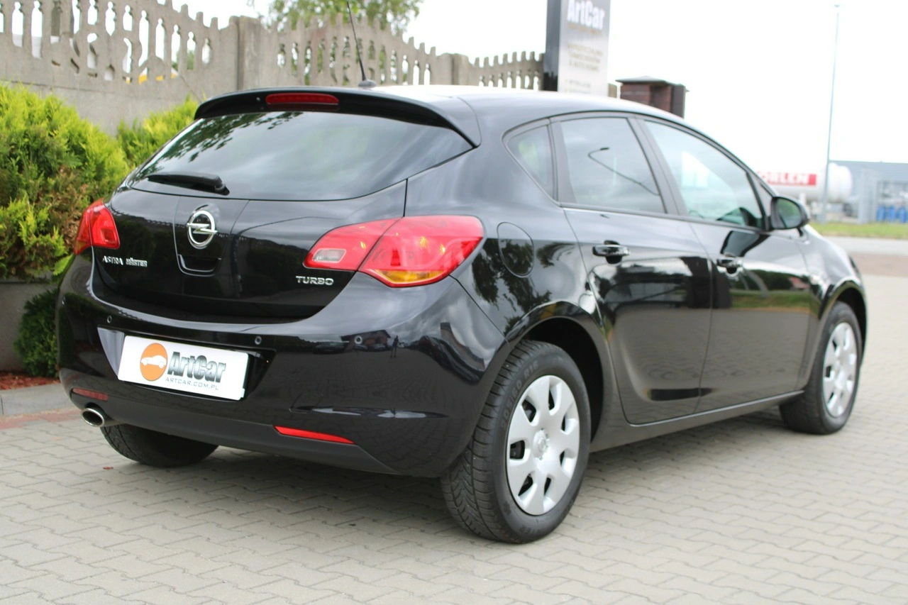 Opel Astra - Zdjęcie 13