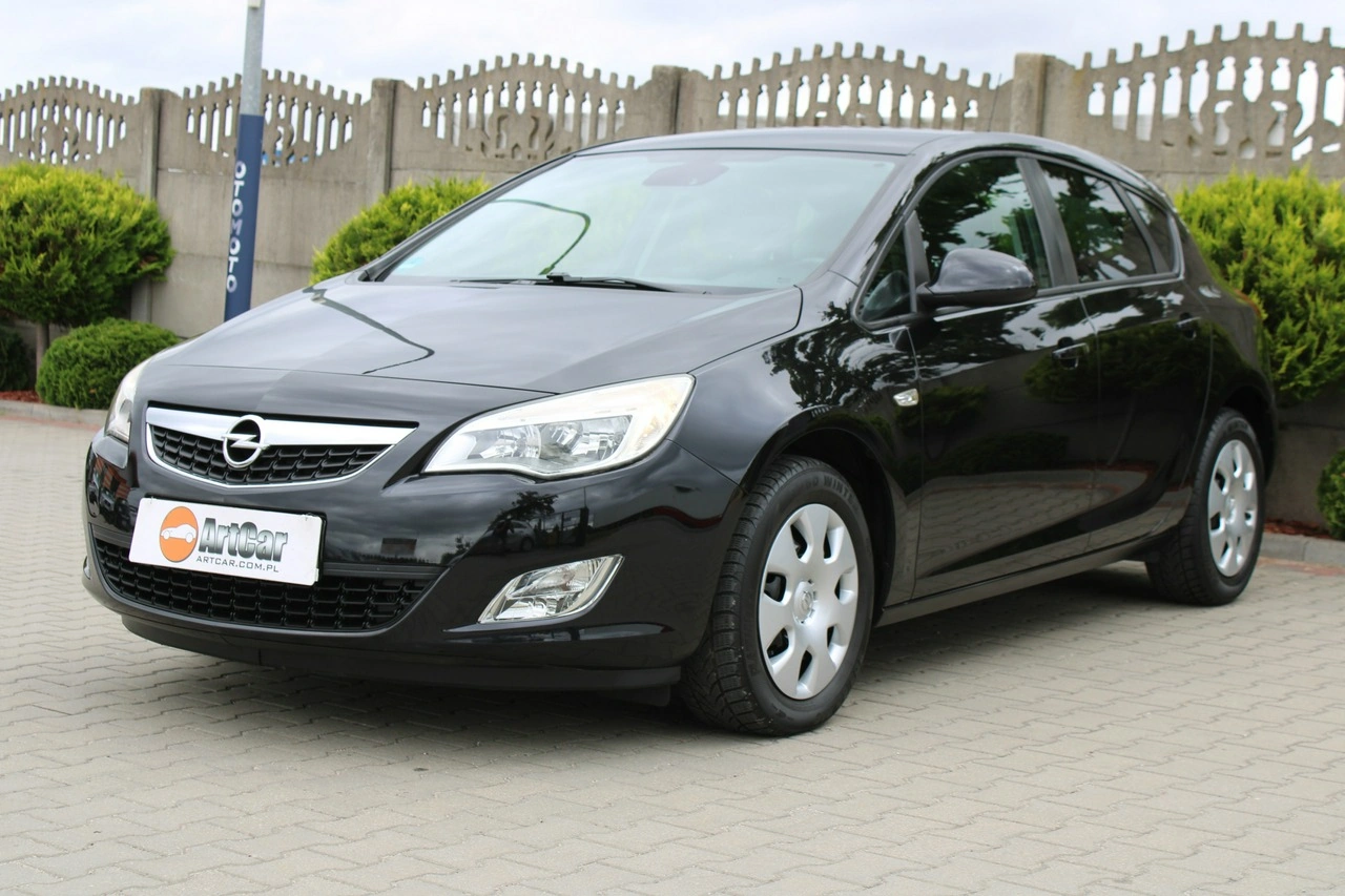 Opel Astra - Zdjęcie 1