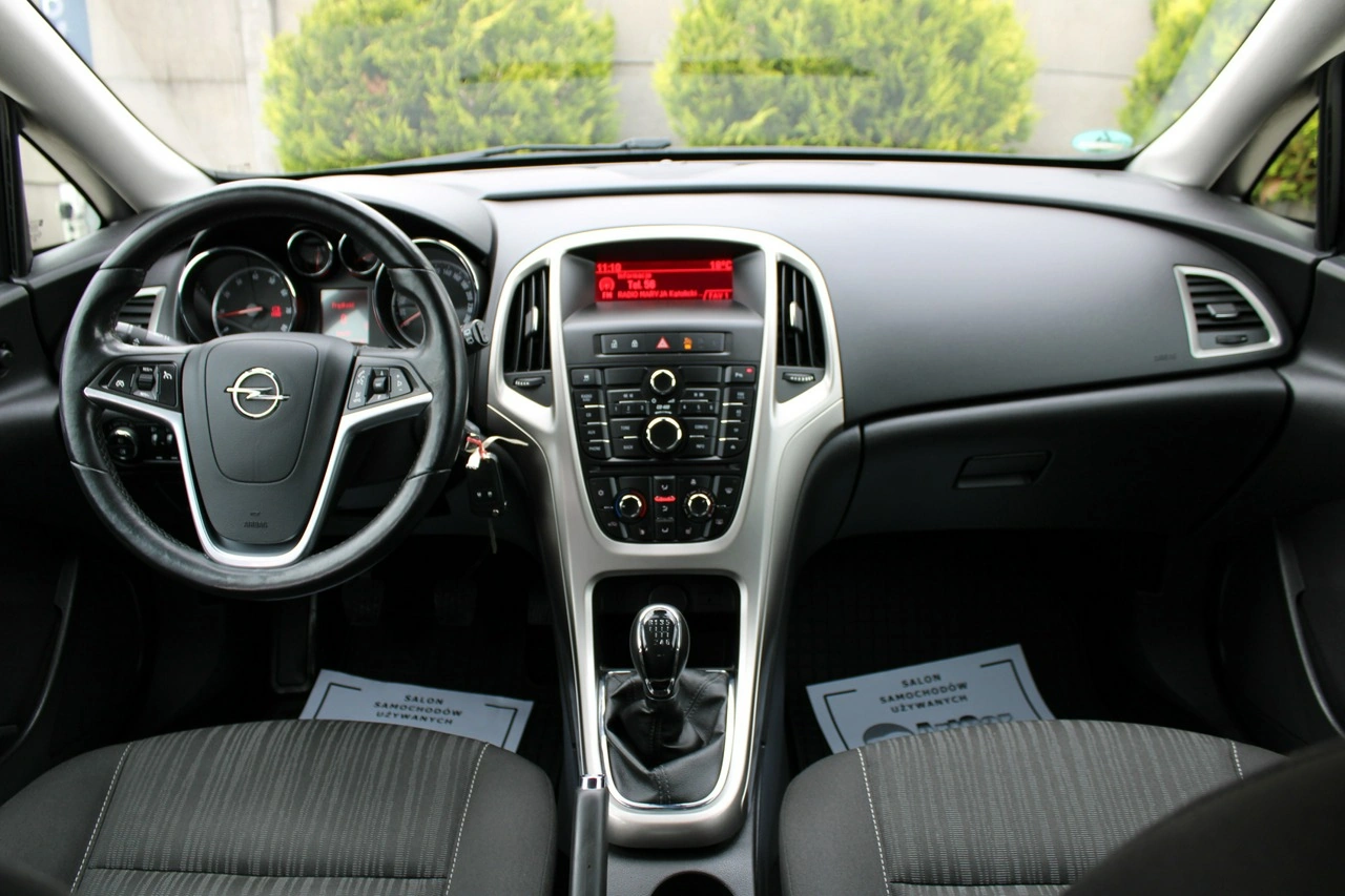 Opel Astra - Zdjęcie 20