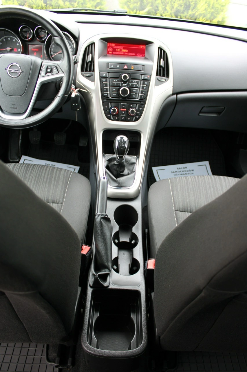 Opel Astra - Zdjęcie 21