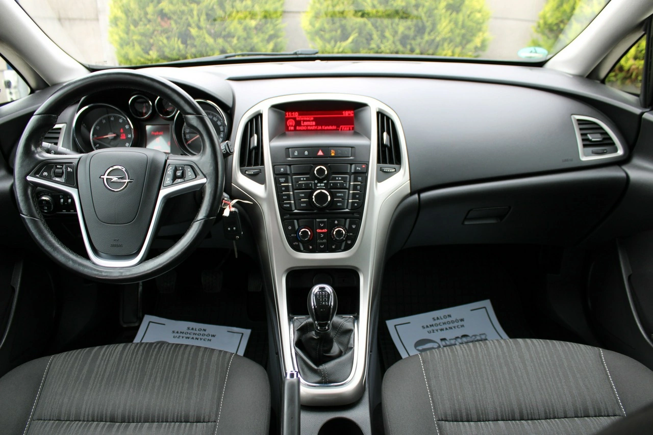 Opel Astra - Zdjęcie 22