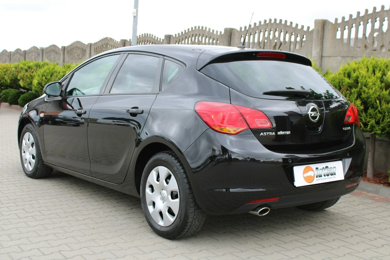 Opel Astra - Zdjęcie 46
