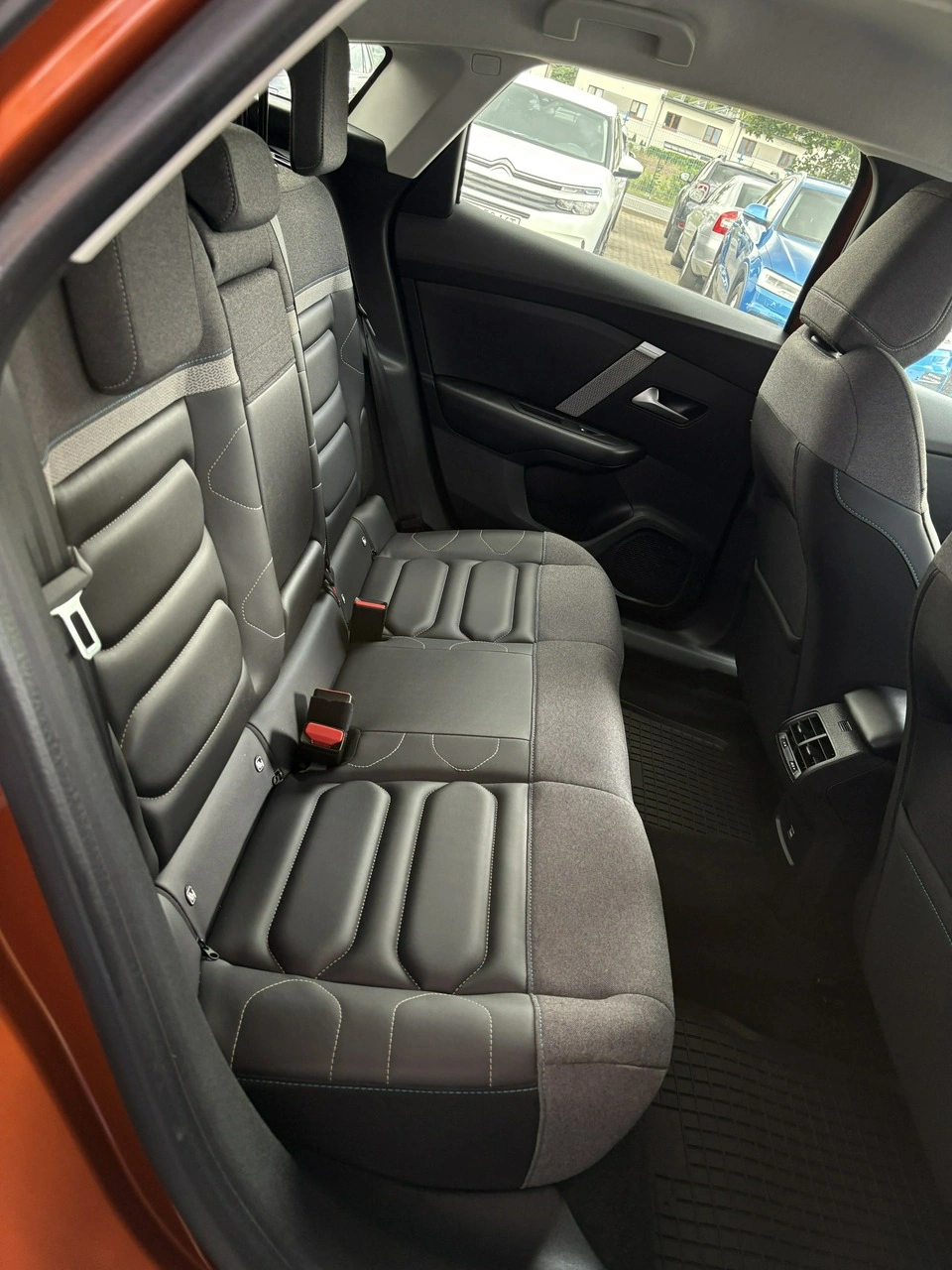 Citroën C4 - Zdjęcie 15