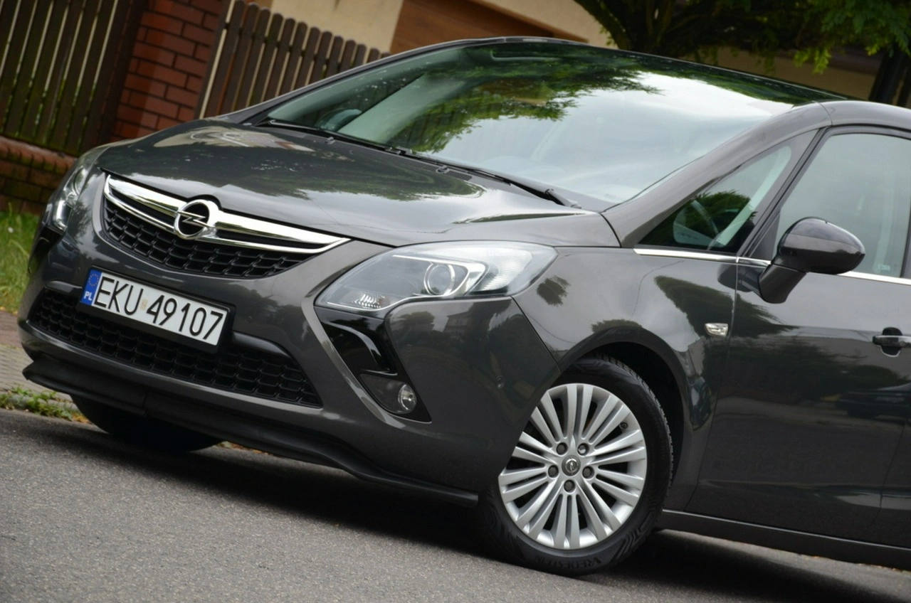 Opel Zafira - Zdjęcie 3