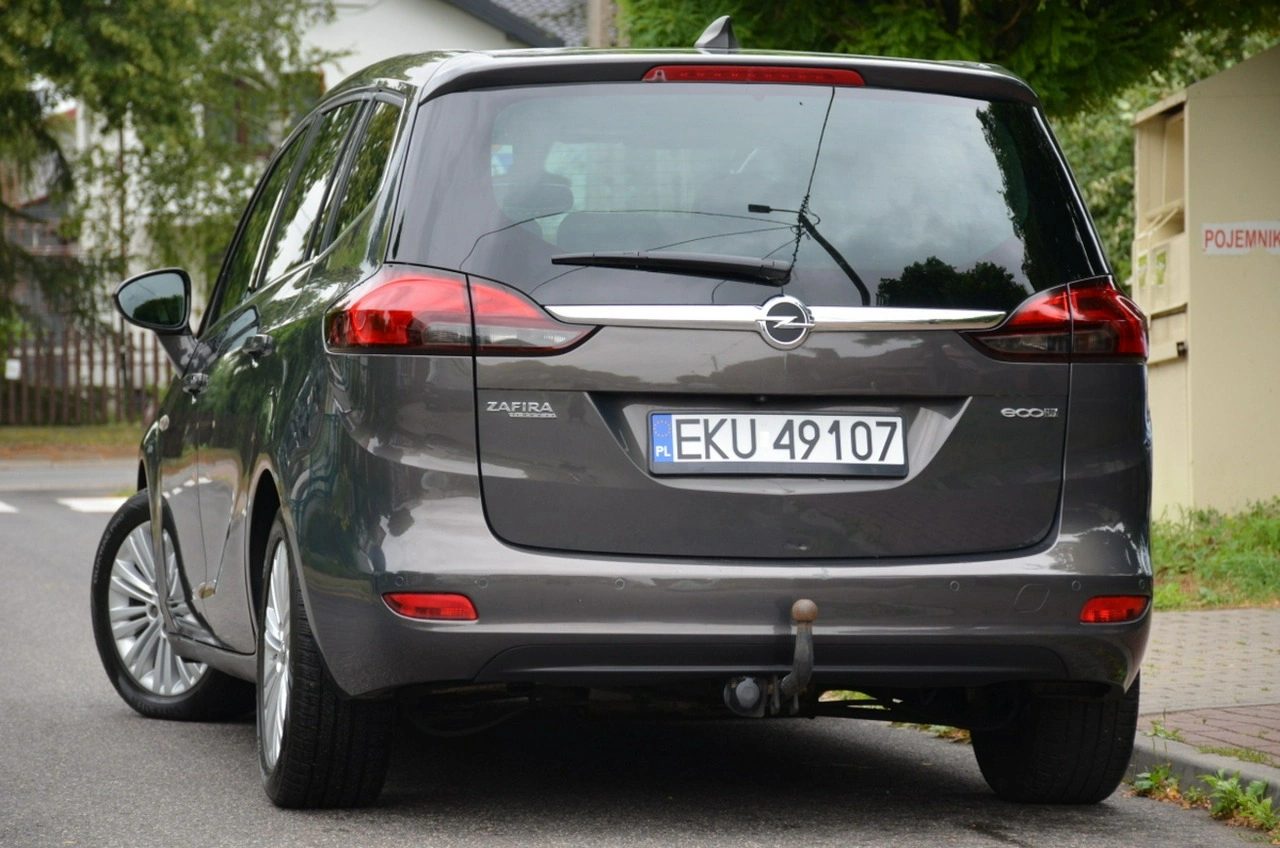 Opel Zafira - Zdjęcie 4