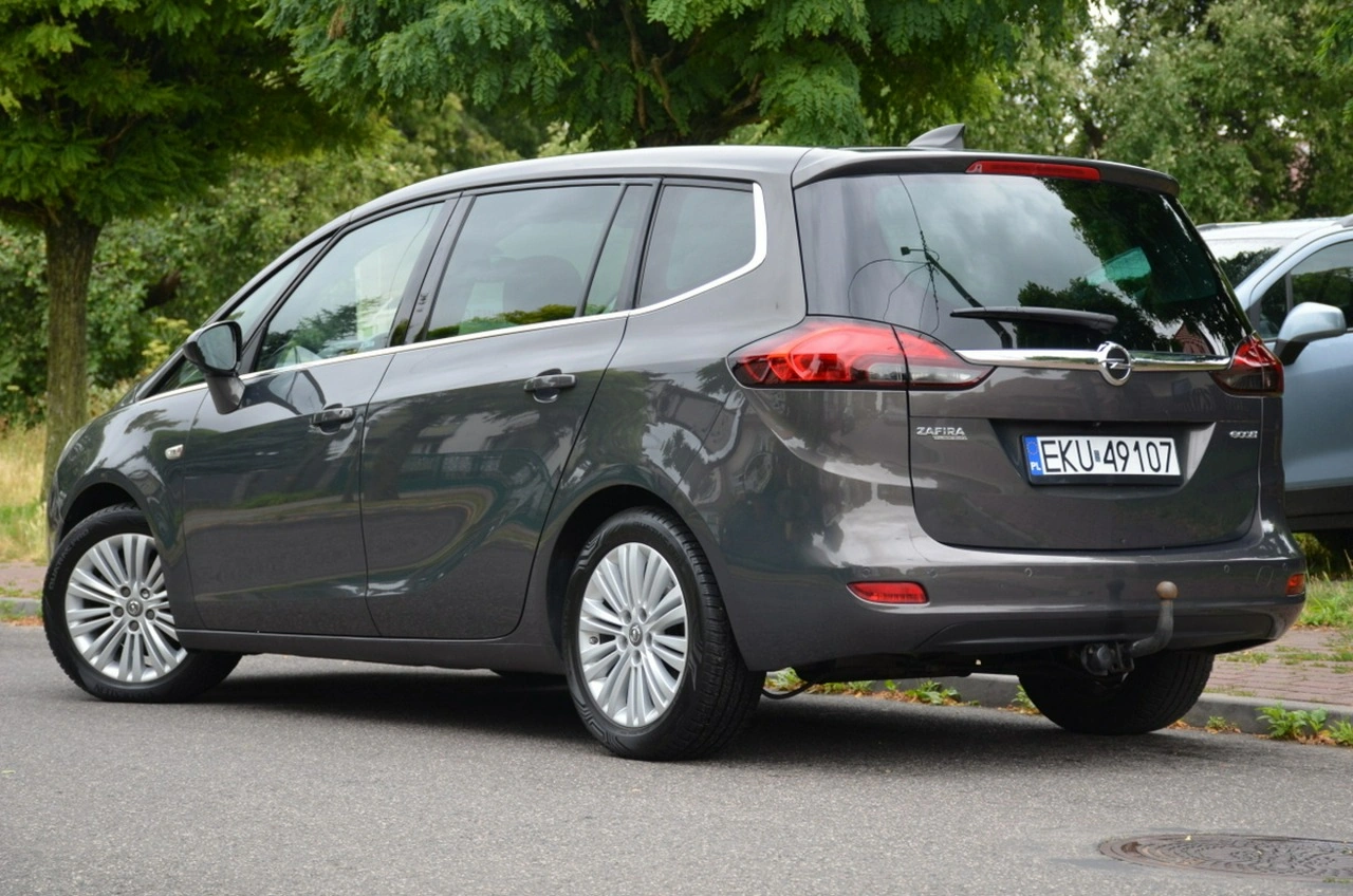 Opel Zafira - Zdjęcie 6