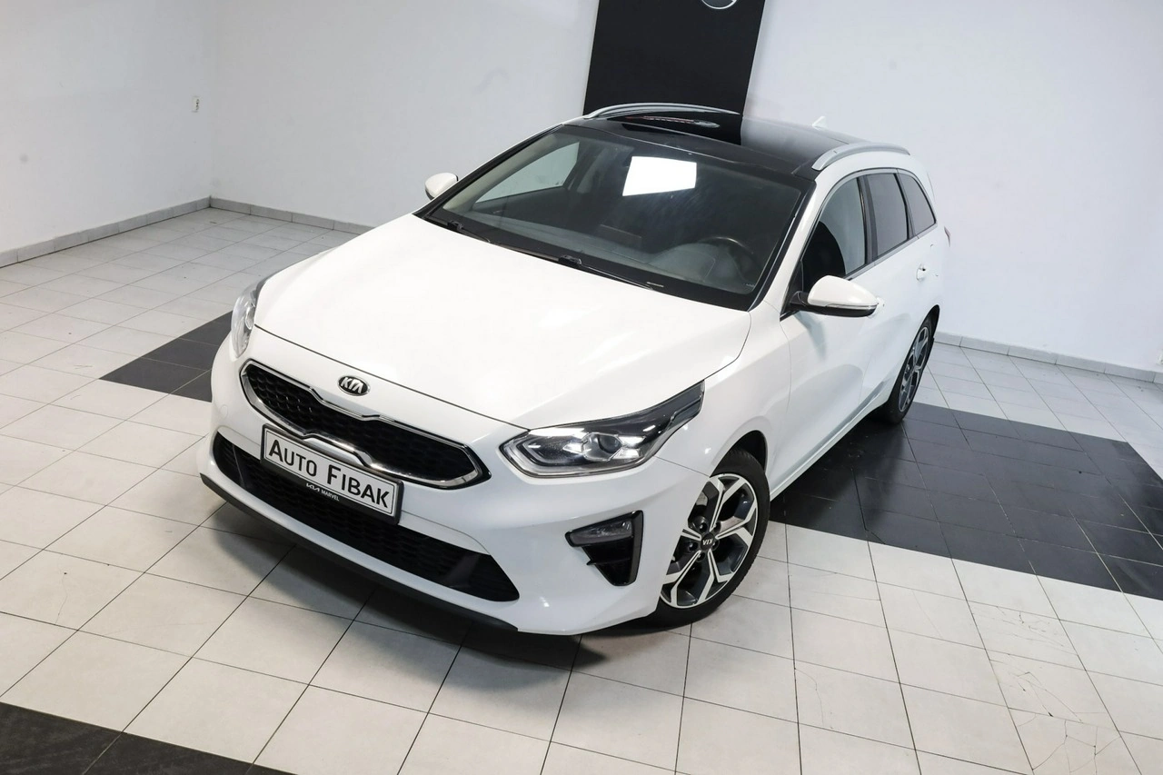 Kia Ceed - Zdjęcie 1