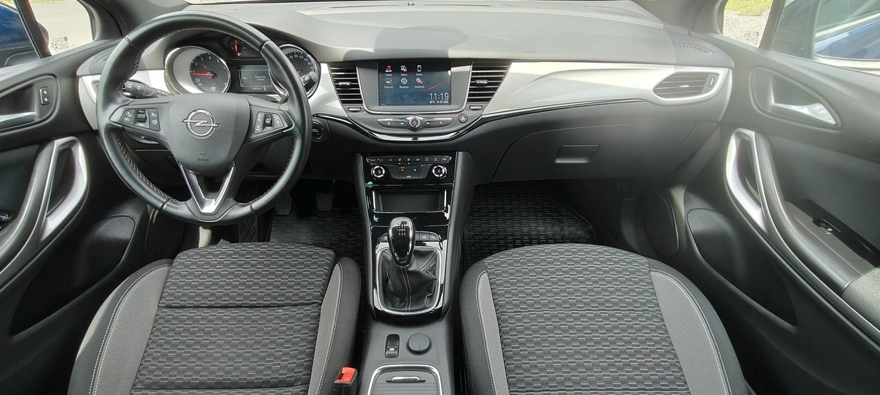 Opel Astra - Zdjęcie 7