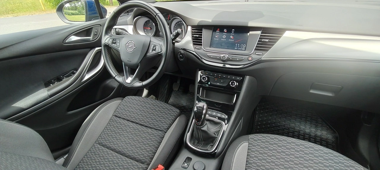 Opel Astra - Zdjęcie 8