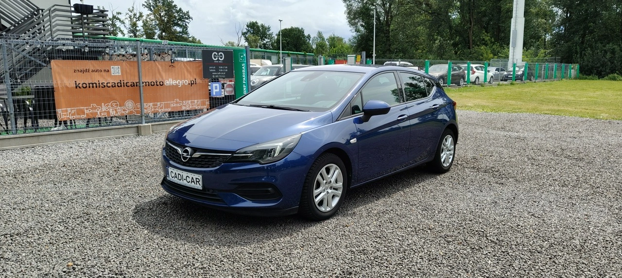 Opel Astra - Główne zdjęcie