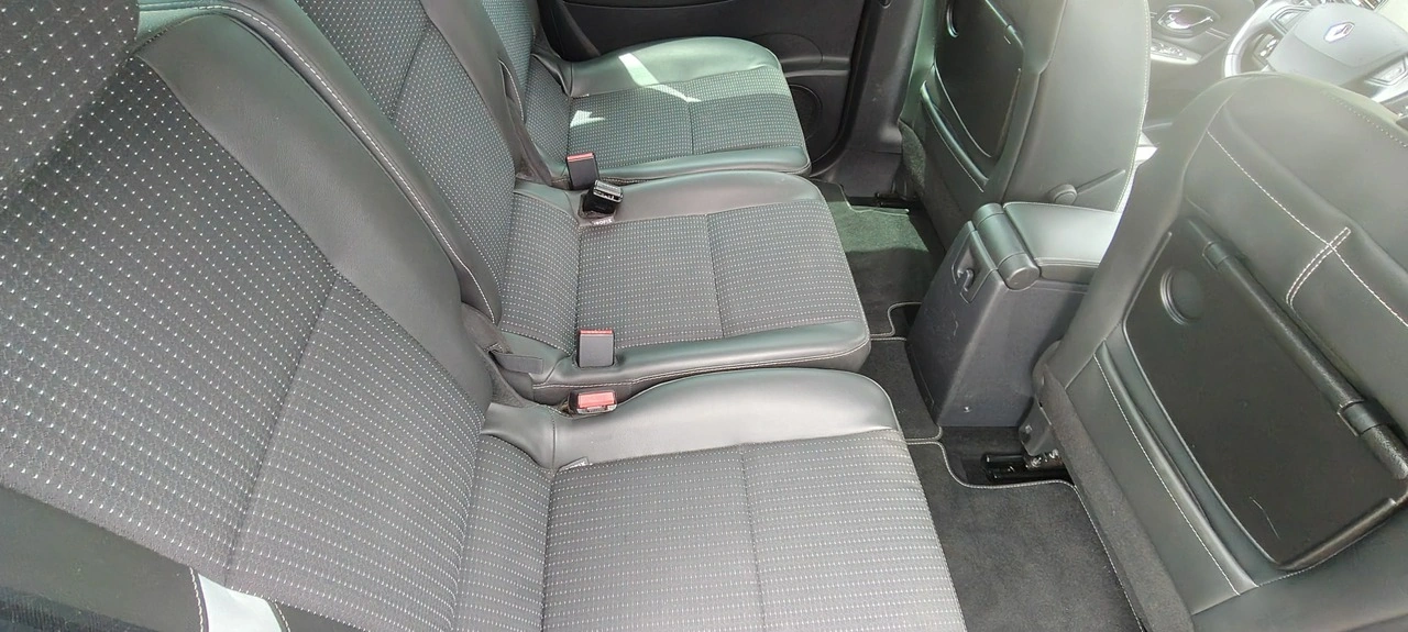 Renault Scenic - Zdjęcie 10