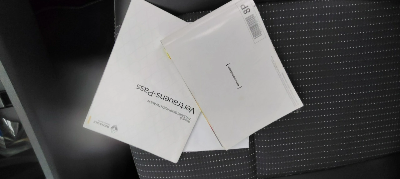 Renault Scenic - Zdjęcie 16