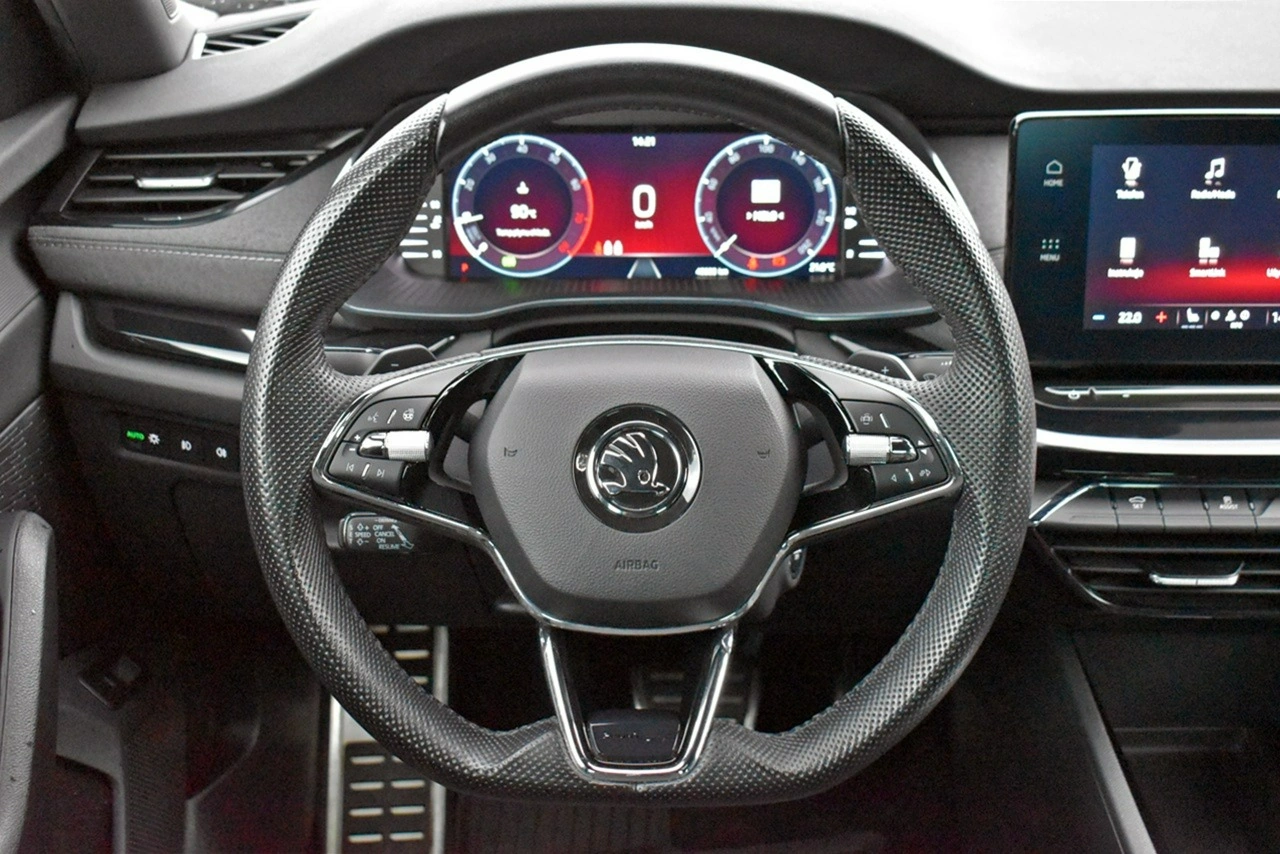 Skoda Octavia - Zdjęcie 14