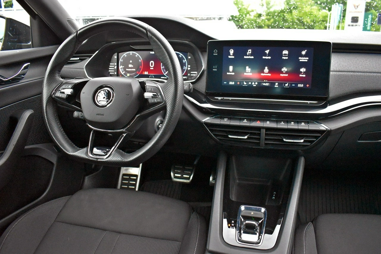 Skoda Octavia - Zdjęcie 16