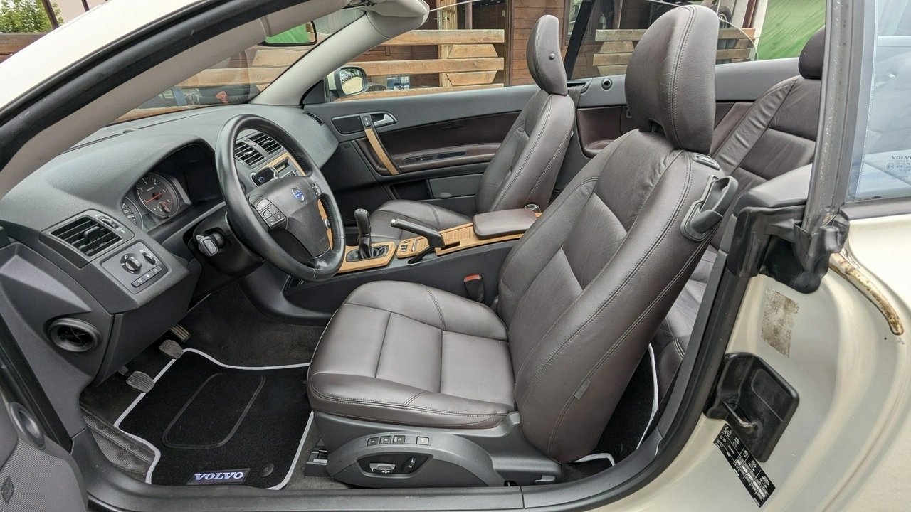 Volvo C70 - Zdjęcie 15