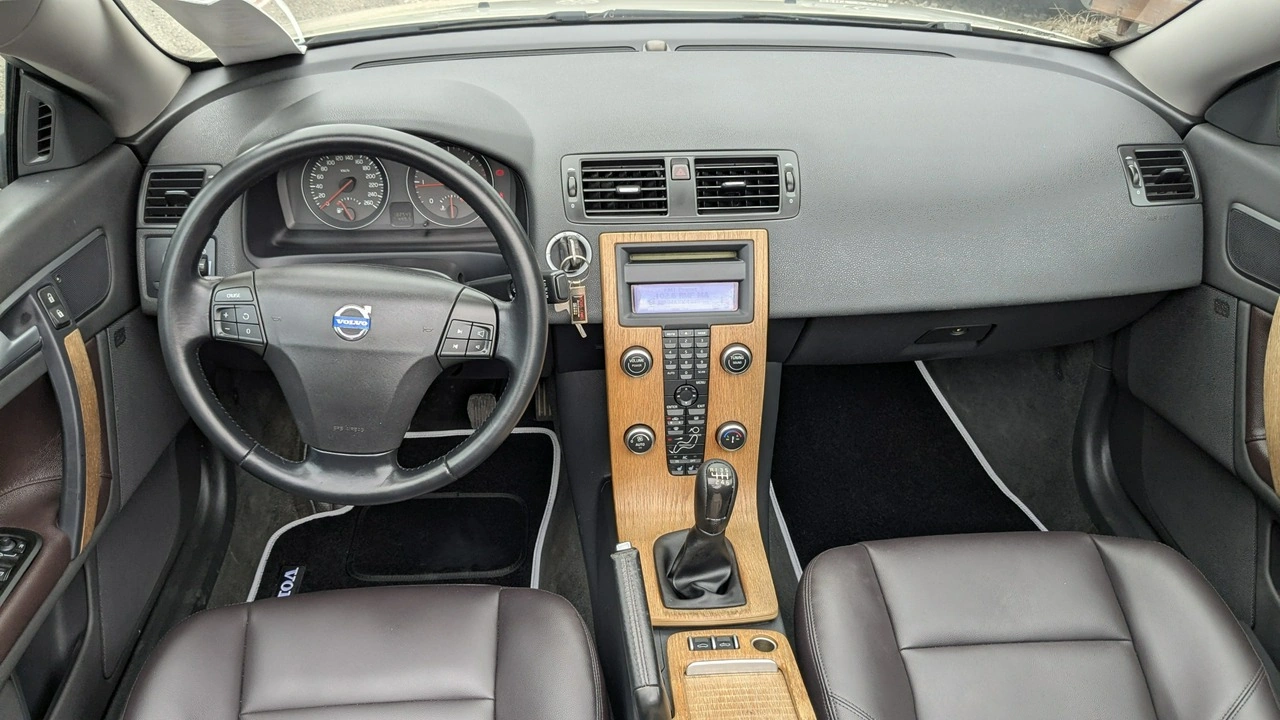 Volvo C70 - Zdjęcie 27
