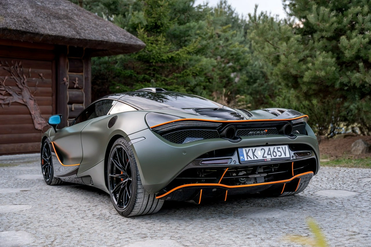 McLaren 720S Coupe - Zdjęcie 32