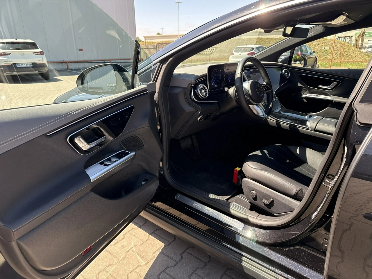 Mercedes EQE - Zdjęcie 9