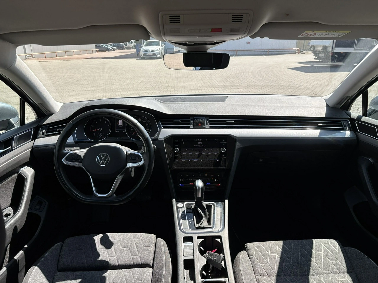 Volkswagen Passat - Zdjęcie 12
