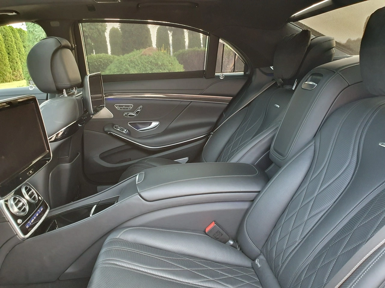 Mercedes S 63 AMG - Zdjęcie 22