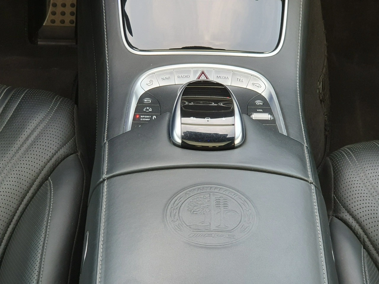 Mercedes S 63 AMG - Zdjęcie 38