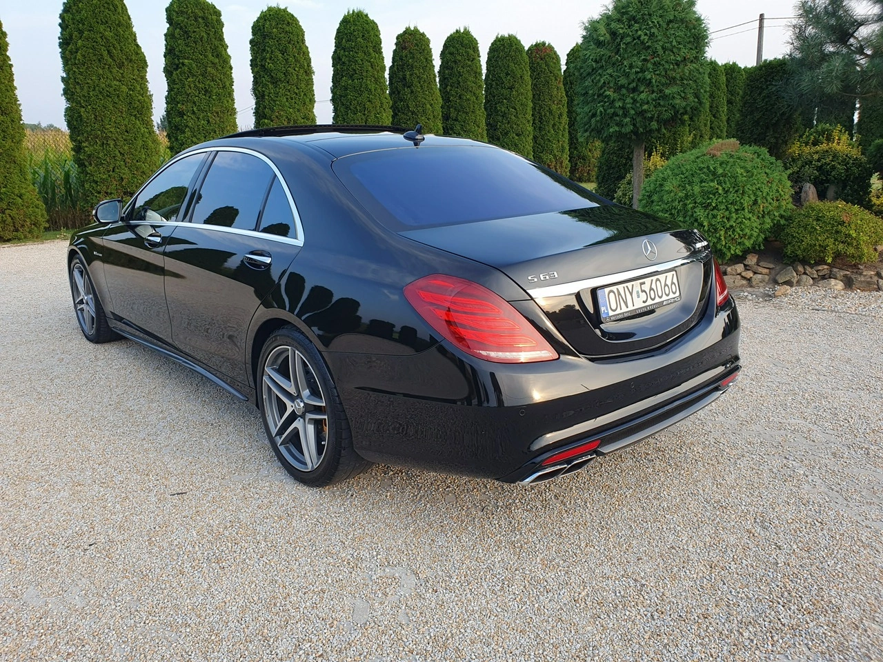 Mercedes S 63 AMG - Zdjęcie 3
