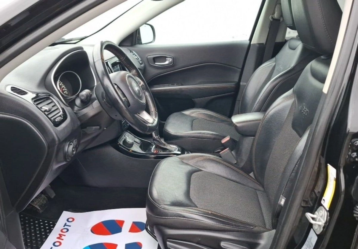 Jeep Compass - Zdjęcie 11