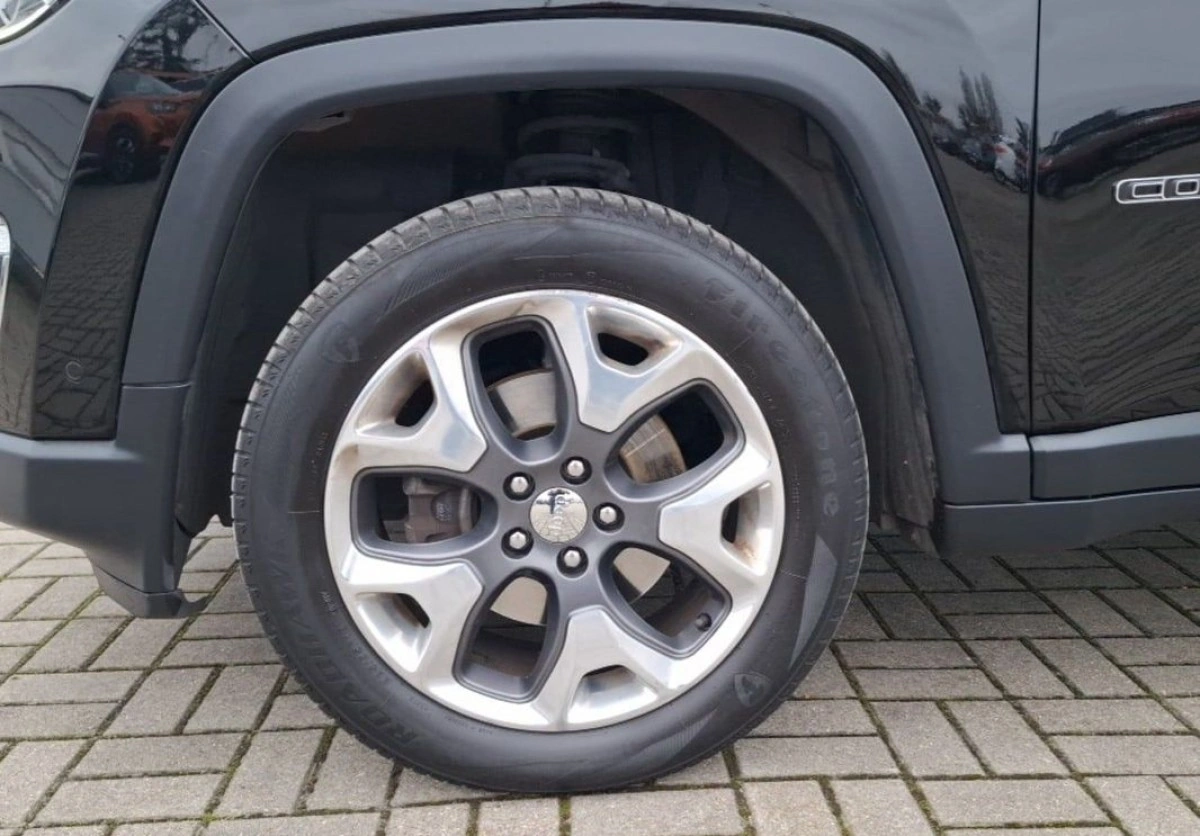 Jeep Compass - Zdjęcie 13