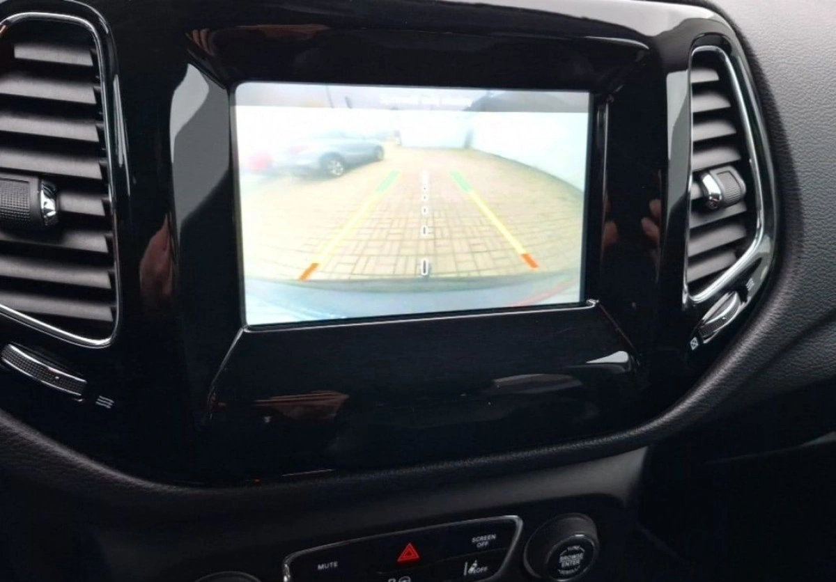 Jeep Compass - Zdjęcie 23