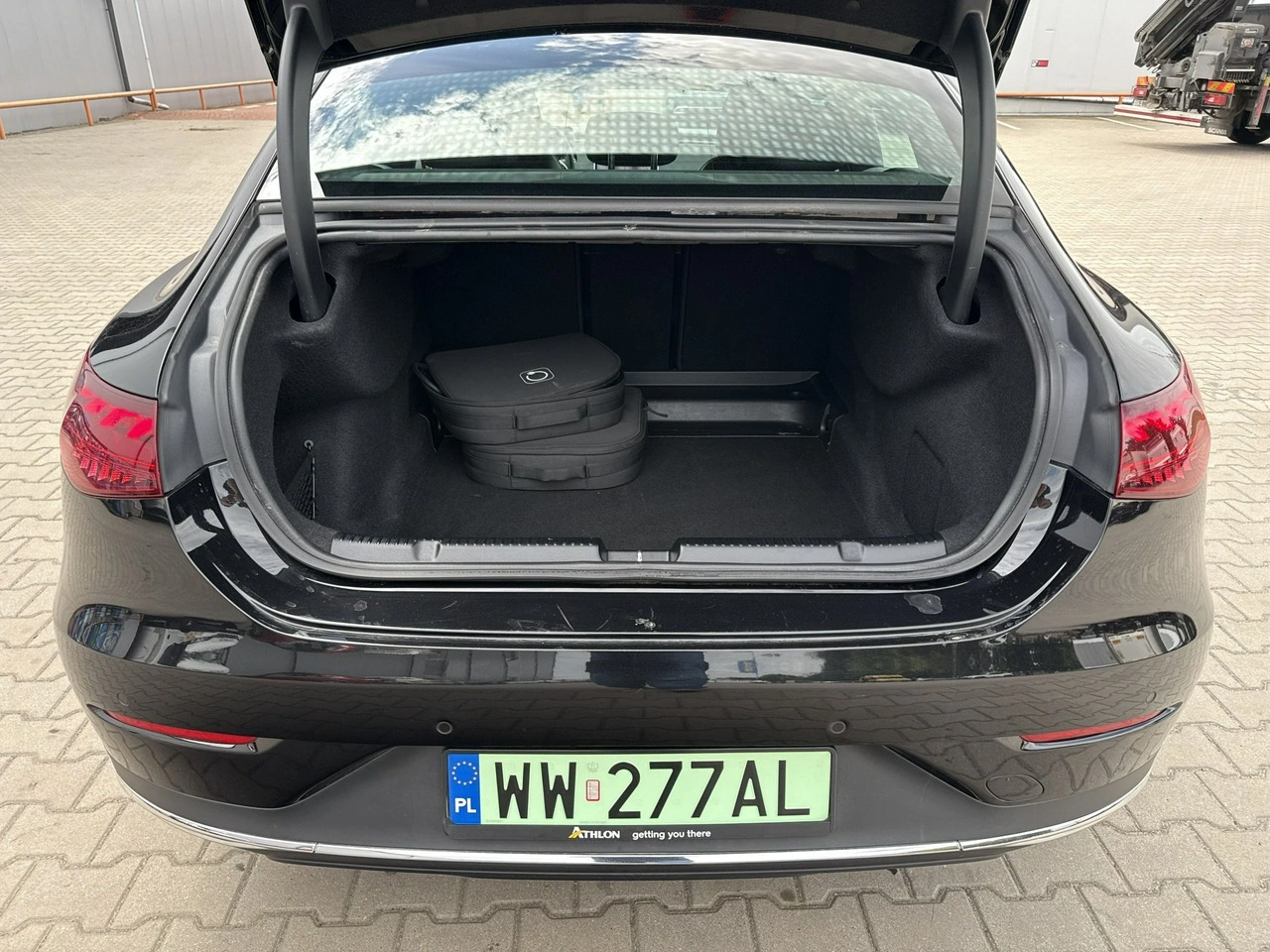 Mercedes EQE - Zdjęcie 15