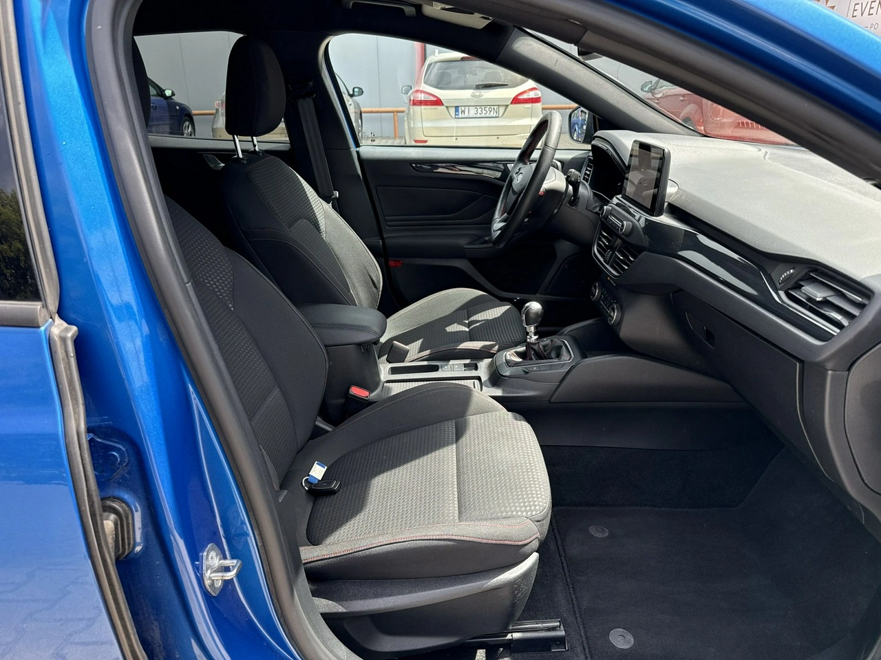 Ford Focus - Zdjęcie 19