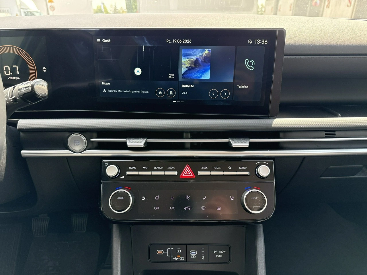 Hyundai Tucson - Zdjęcie 22